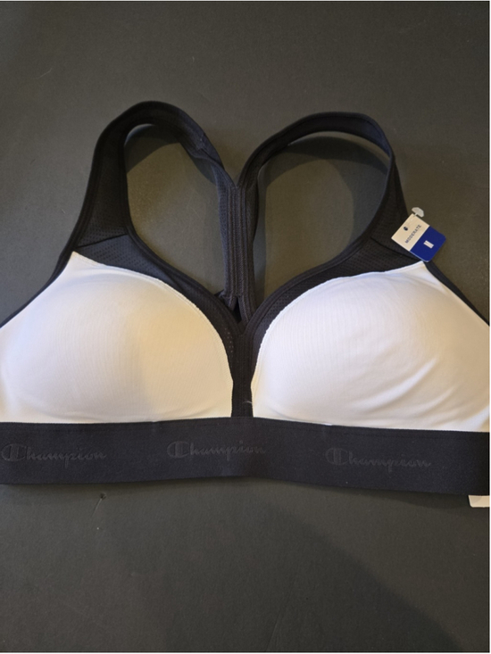 Champion Other - Champion Women’s Sports bra NWT Size Medium Padded Racerback White Black (D-10)